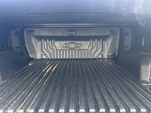 Used 2021 Chevrolet Silverado 1500 RST image 25