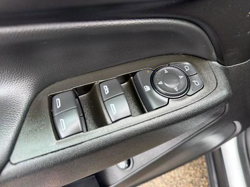 Used 2024 Chevrolet Equinox LT AWD/4WD image 12
