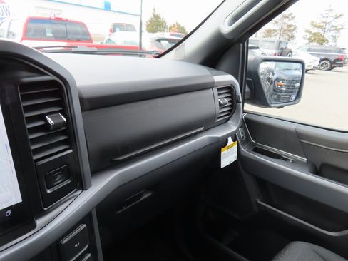 New 2026 Ford F150 XLT w/ Equipment Group 302A MID image 12