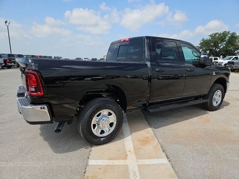New 2026 RAM 2500 Tradesman AWD/4WD image 8