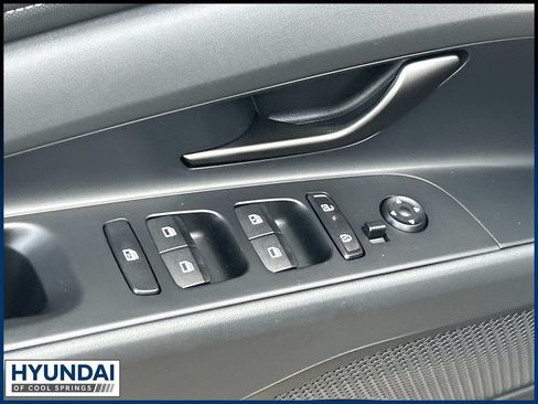 New 2026 Hyundai Elantra SEL Sport FWD image 17