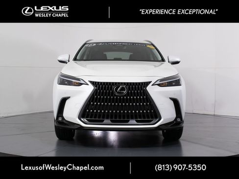 Used 2025 Lexus NX 250 FWD w/ Accessory Package (2T) image 9