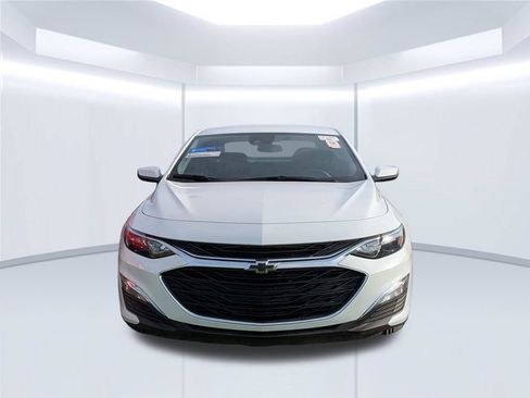 Used 2024 Chevrolet Malibu RS FWD image 6