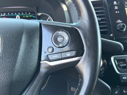 Used 2021 Honda Pilot Elite image 32