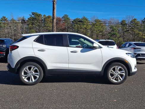 Certified 2022 Buick Encore GX Preferred w/ Cold Weather Comfort Package image 4