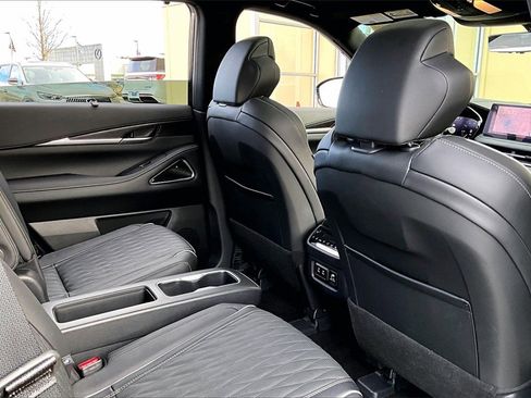 Certified 2026 INFINITI QX60 Autograph w/ Dark Cargo Package image 29
