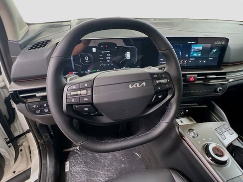 New 2026 Kia Sportage SX Prestige AWD/4WD image 11