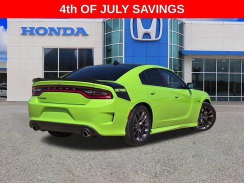 Used 2023 Dodge Charger Scat Pack w/ Daytona Edition Group RWD image 3
