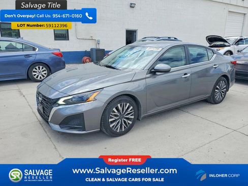 Used 2023 Nissan Altima 2.5 SV FWD image 1