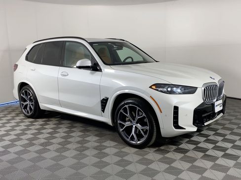 Certified 2024 BMW X5 sDrive40i w/ M Sport Package image 6