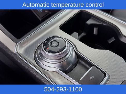 Used 2022 Ford Edge SEL image 16