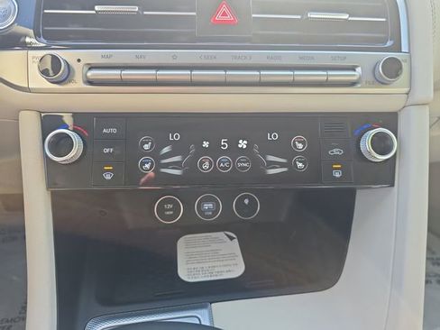 New 2026 Genesis G70 2.5T Prestige AWD/4WD image 19