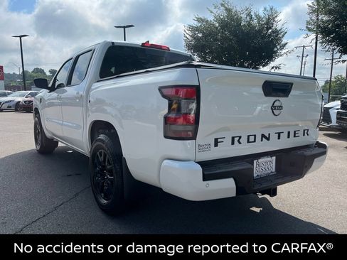 Used 2026 Nissan Frontier SV w/ SV Convenience Package RWD image 3