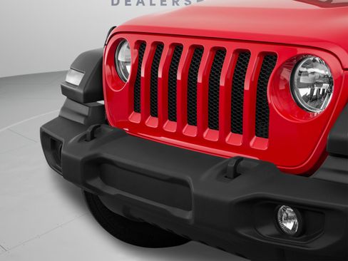 Used 2021 Jeep Wrangler Unlimited Sahara AWD/4WD image 61