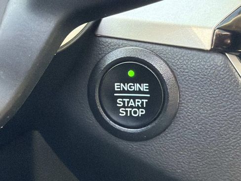 Certified 2022 Ford Escape SE image 16