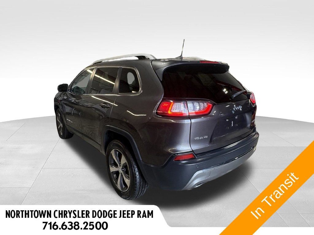 Used 2019 Jeep Cherokee Limited AWD/4WD image 4