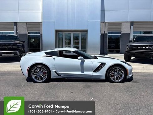Used 2019 Chevrolet Corvette Z06 w/ Battery Protection Package RWD image 4