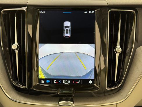 Used 2023 Volvo XC60 B5 Plus w/ Climate Package image 30