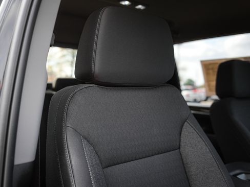 Used 2025 Chevrolet Silverado 2500 LT image 32