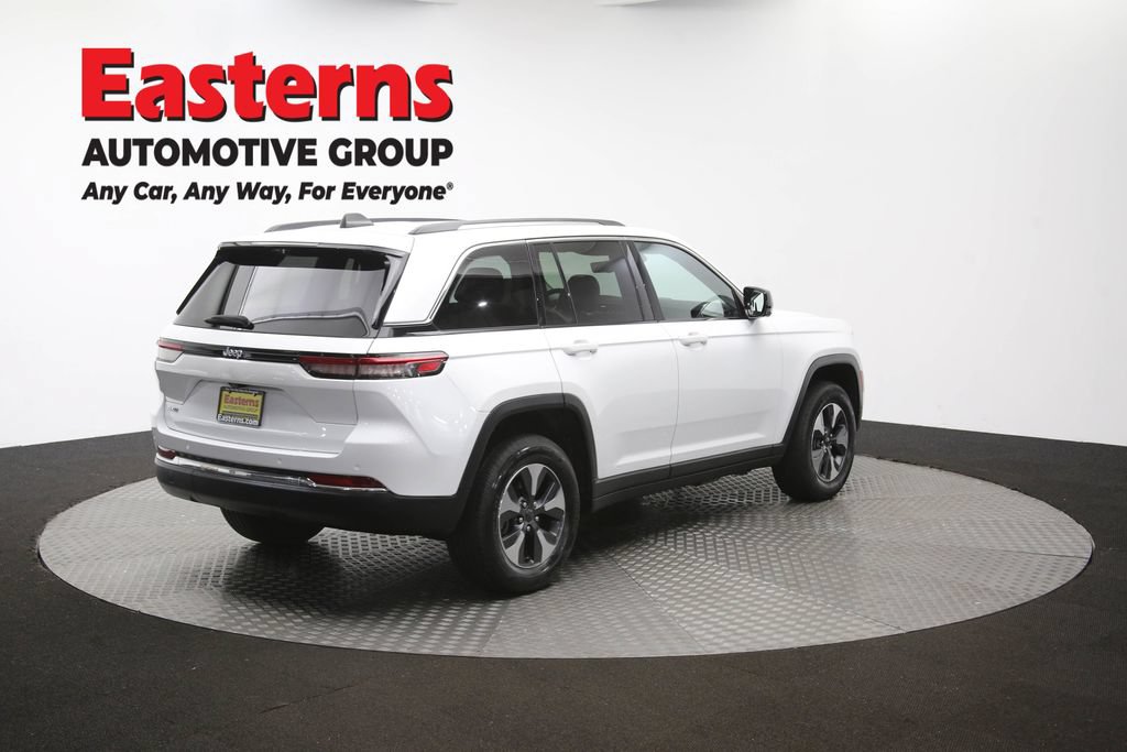 Used 2022 Jeep Grand Cherokee Limited 4xe w/ Luxury Tech Group II AWD/4WD image 46