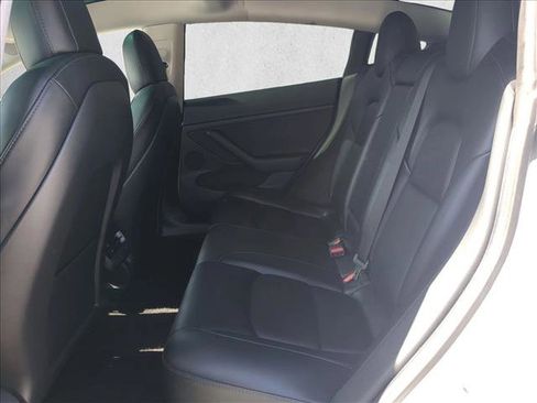 Used 2022 Tesla Model 3 Performance image 19