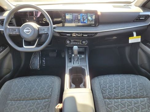 New 2026 Nissan Kicks SV w/ Cold Weather Package FWD image 8
