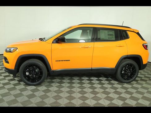 New 2026 Jeep Compass Latitude image 2