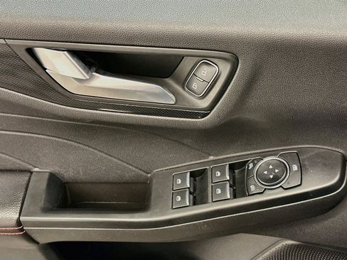 Used 2025 Ford Escape ST-Line Select AWD/4WD image 15