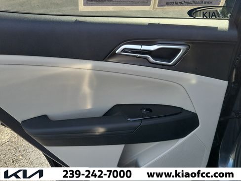 Certified 2024 Kia Sportage EX FWD image 14