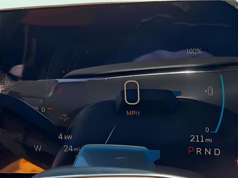 New 2025 Cadillac Optiq Sport 1 AWD/4WD image 24