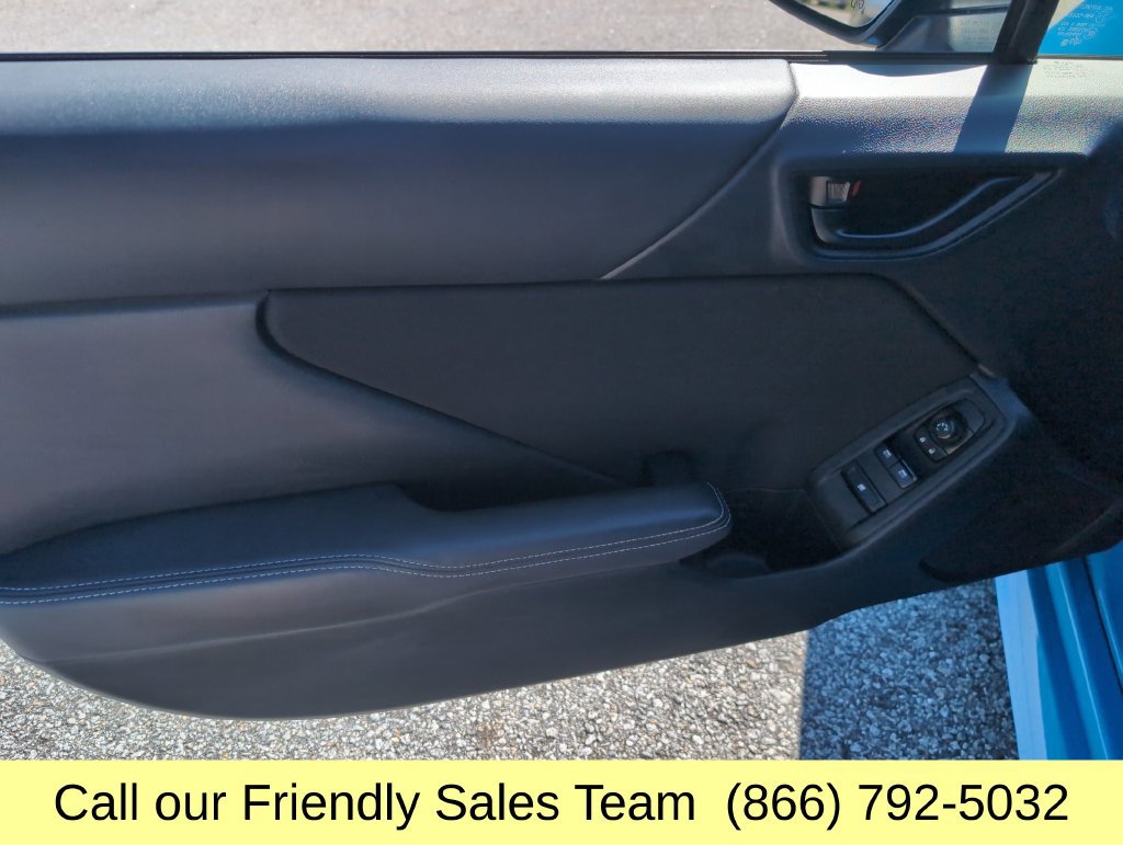 Used 2022 Toyota GR86 w/ ALL Weather Mat Package (TMS) RWD image 12