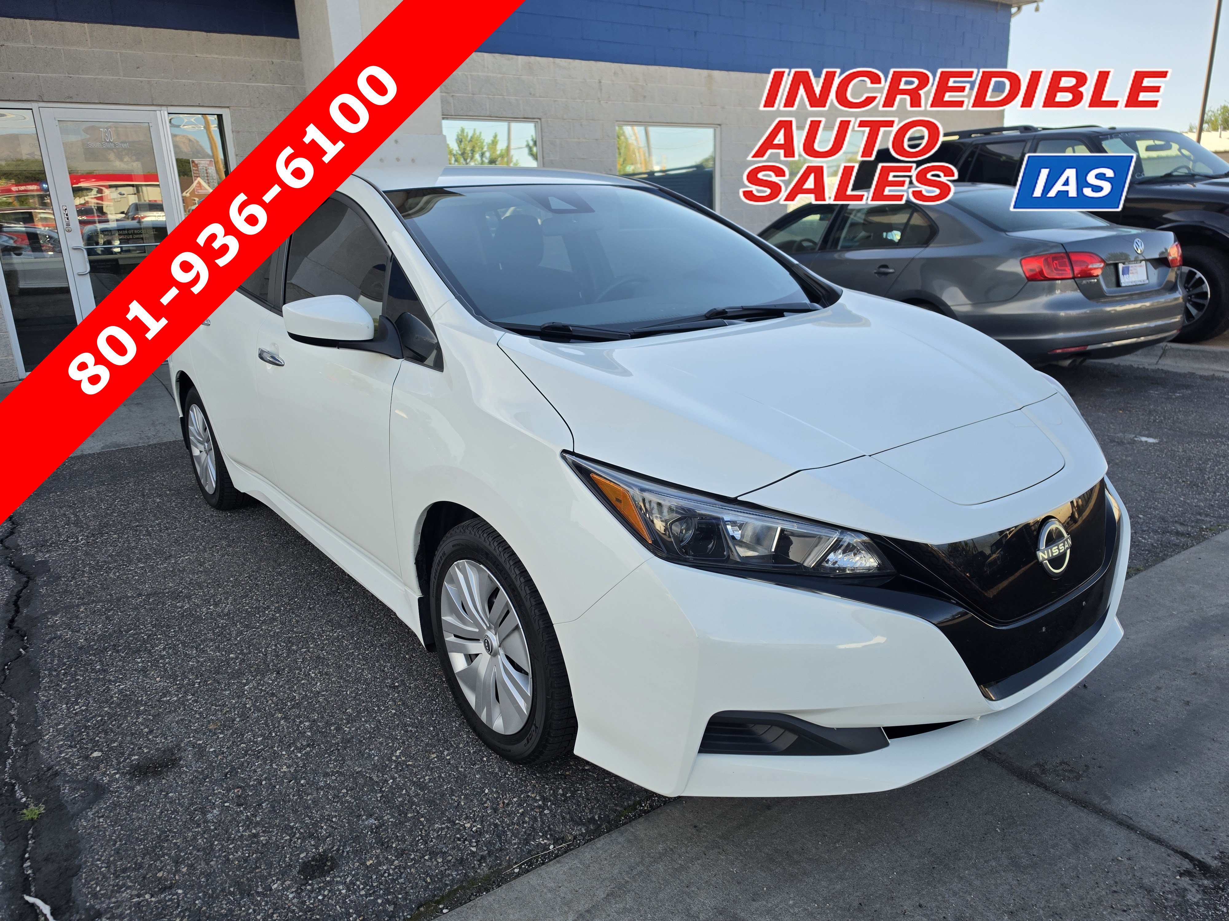 Used 2025 Nissan Leaf S FWD image 1