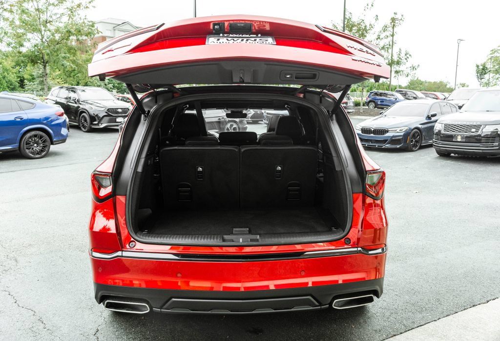 Used 2023 Acura MDX A-Spec AWD/4WD image 33