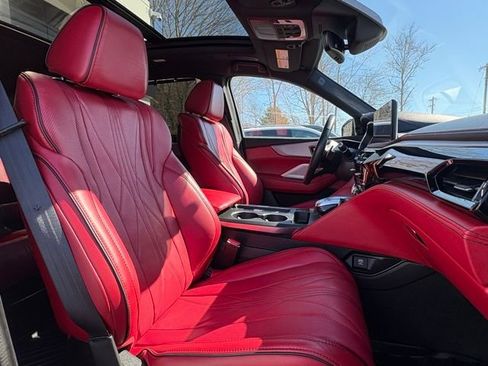 Used 2025 Acura MDX A-Spec image 37