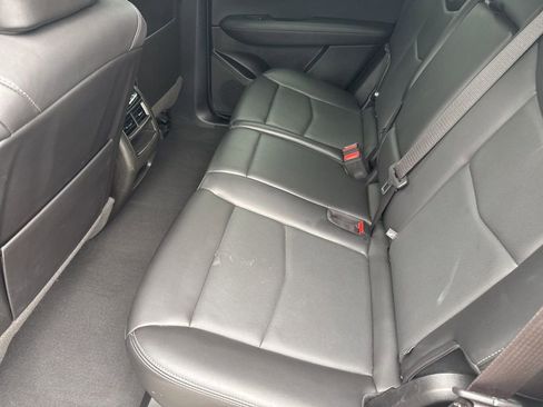 Certified 2024 Cadillac XT5 Premium Luxury image 11