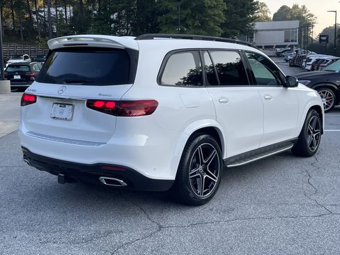 Certified 2025 Mercedes-Benz GLS 450 4MATIC w/ AMG Line Exterior image 6