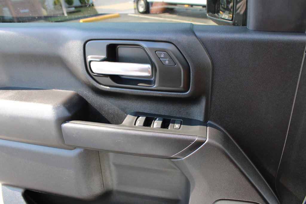 Used 2025 Chevrolet Silverado 3500 W/T AWD/4WD image 21