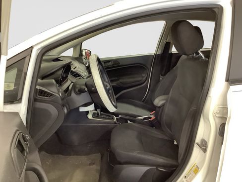 Used 2018 Ford Fiesta SE FWD image 9