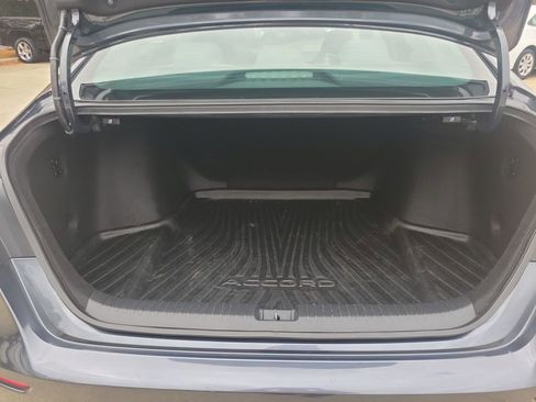 Used 2024 Honda Accord EX image 19