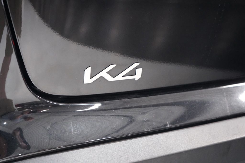Used 2025 Kia K4 FWD image 12