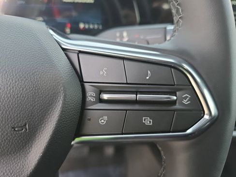 New 2026 Chevrolet Equinox LT image 18