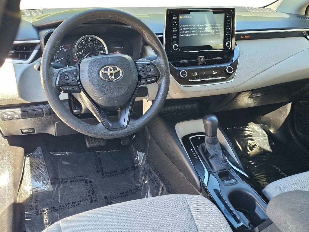 Used 2021 Toyota Corolla LE FWD image 29