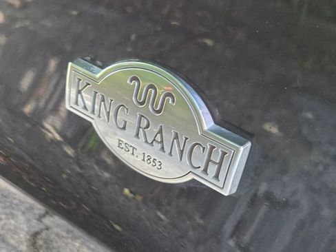 Used 2025 Ford Expedition King Ranch AWD/4WD image 4