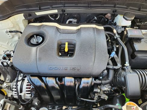 Certified 2025 Kia Soul LX w/ LX Technology Package FWD image 31