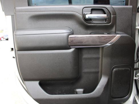 Used 2022 Chevrolet Silverado 2500 LTZ w/ LTZ Convenience Package image 38