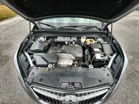 Used 2020 Buick Envision Essence image 29