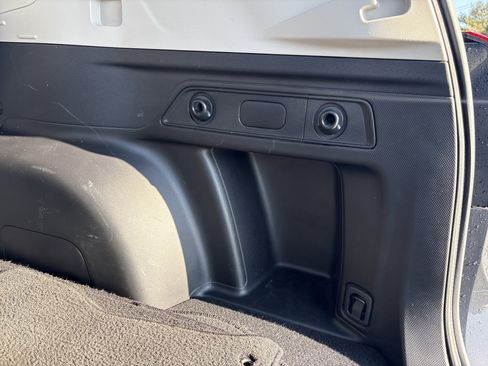 Used 2022 Subaru Forester image 19