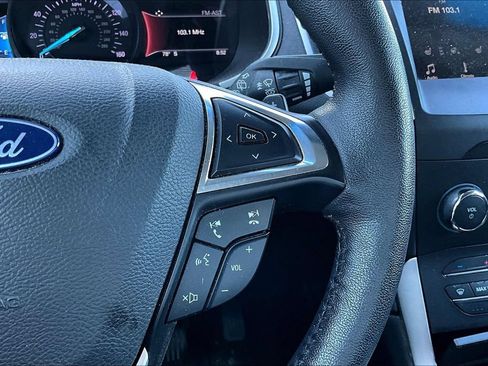 Used 2019 Ford Edge SEL w/ Equipment Group 201A AWD/4WD image 12