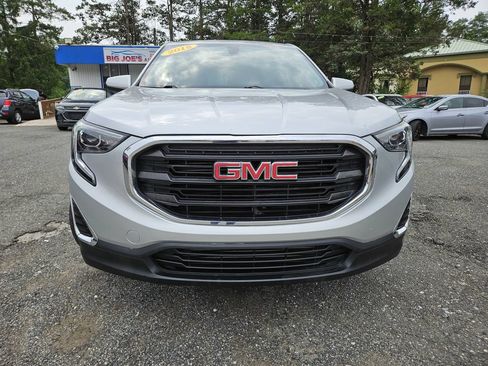 Used 2018 GMC Terrain SLE FWD image 8