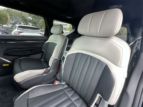 New 2026 Kia EV9 GT-Line image 22